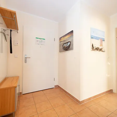 Lena Sonnenschein Sellin (Rugen)