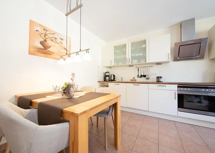 Lena Sonnenschein Apartamento *