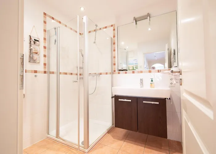 Lena Sonnenschein Sellin (Rugen)